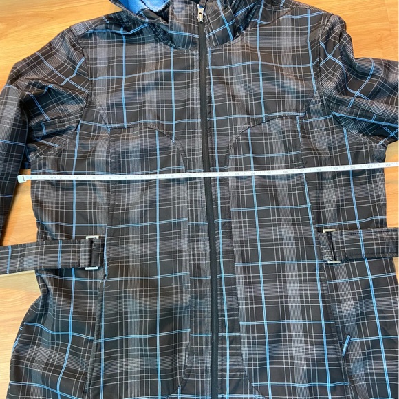 Free Country Black, Grey and Blue Plaid pattern Waterproof Rain Jacket size XL - Picture 13 of 16